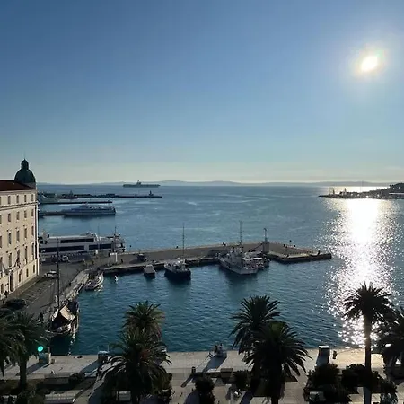 Διαμέρισμα Rooftop Giovanina Σπλιτ