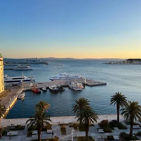 Rooftop Giovanina Διαμέρισμα