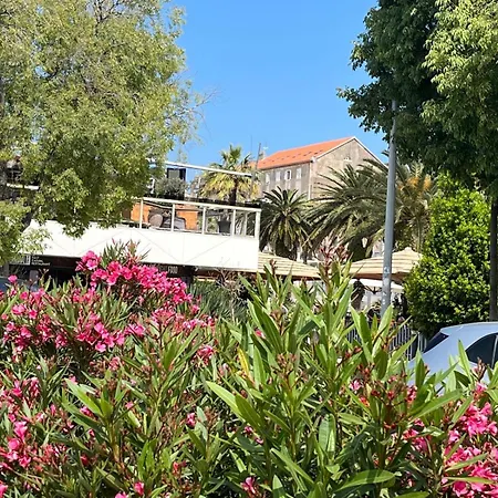 Rooftop Giovanina Διαμέρισμα *